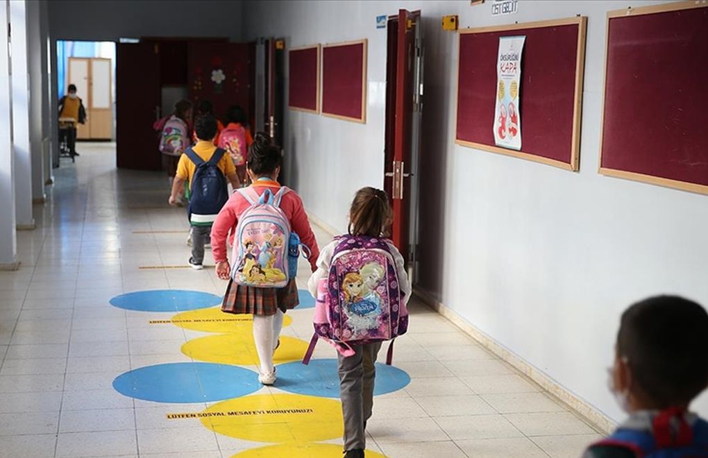 "Okullar amasız, fakatsız açılmalı, gerekirse 7 gün eğitim yapılmalı"
