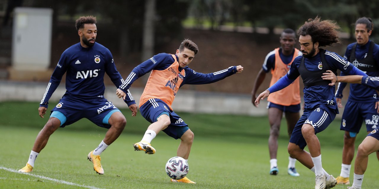 Fenerbahçe'de Tisserand antrenmanda yer almadı 