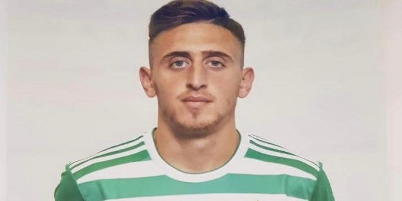 Rapid Wien forması giyen Melih İbrahimoğlu ilk Avrupa maçına çıktı