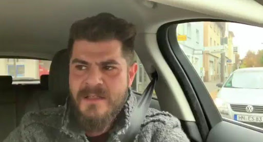 Sosyal medyanın gündemine oturdu: Tuğrul Selmanoğlu'ndan 'şeriat' paylaşımı