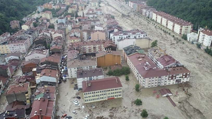 Gözaltına alınmıştı... Bozkurt'taki sel felaketinde çöken apartmanın müteahhidine ilişkin gelişme!