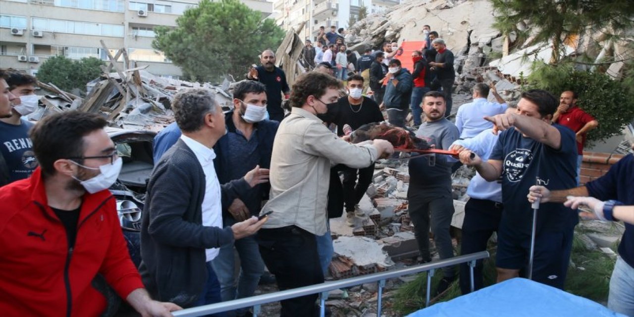 İzmir depreminde durum her geçen saat daha da ağırlaşıyor...
