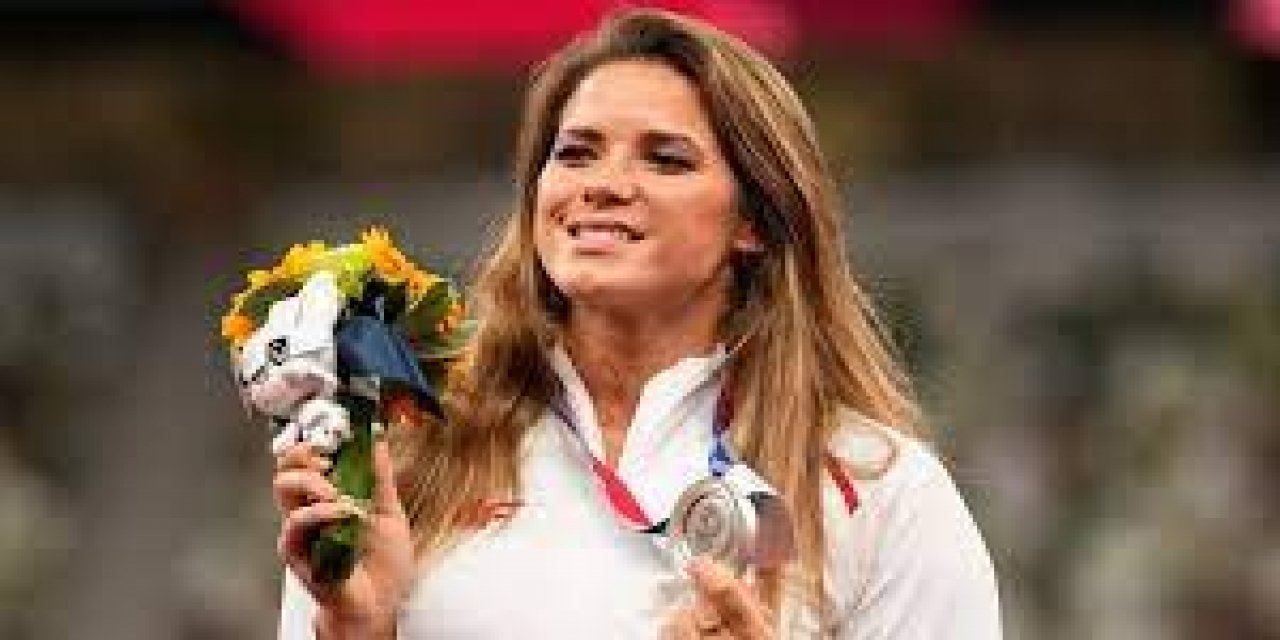 25 yaşındaki sporcudan örnek davranış! 8 aylık bebek için Olimpiyat madalyasını sattı!