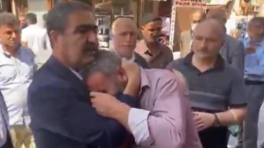 'Dere Islah Projesi' kapsamında dükkanı yıkıldı... Esnaf, İYİ Partili vekile sarılarak ağladı