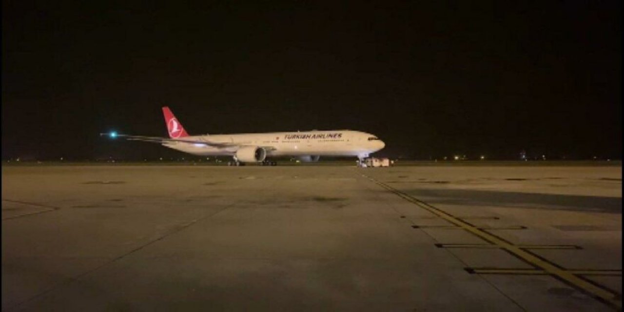 Afganistan’dan Türkiye’ye tahliye! 271 yolcu daha geldi!