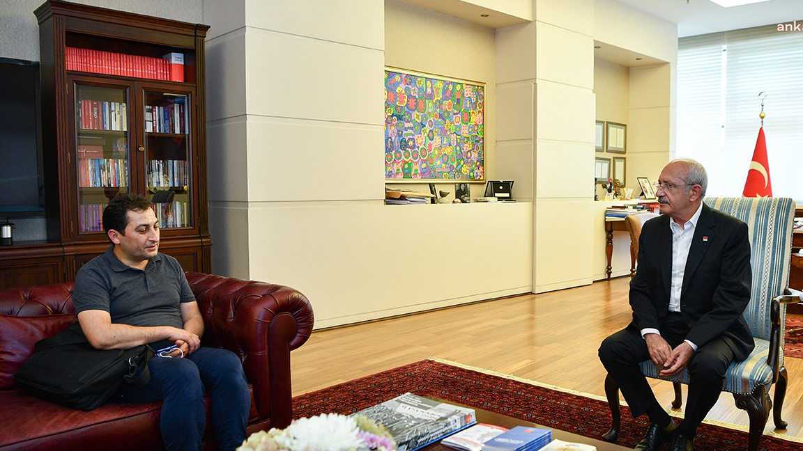 CHP lideri Kılıçdaroğlu, kızı Rabia Naz için adalet arayan Şaban Vatan ile görüştü: "Adalet Bakanlığı da, İçişleri Bakanlığı da ölü taklidi yapıyor"