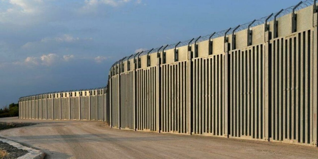 40 kilometre uzunluğunda... Yunanistan’dan Türkiye sınırına çelik duvar!