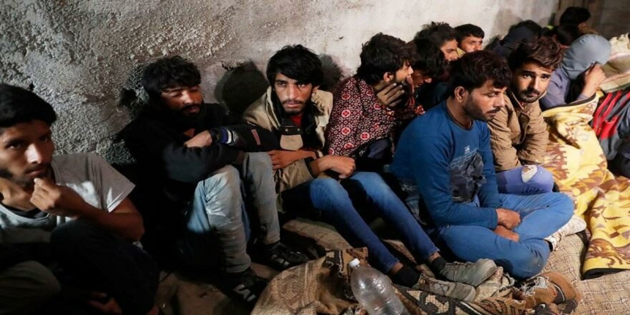 Afgan sığınmacılara da Türk vatandaşlığı verilecek mi? Afgan göçü Meclis gündeminde!