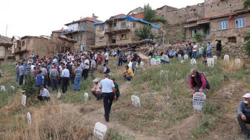 Evli olduğu kadını ve oğlunu katletmiş ardından intihar etmişti... Mehmet Meydan'ın geride bıraktığı mektup ortaya çıktı!