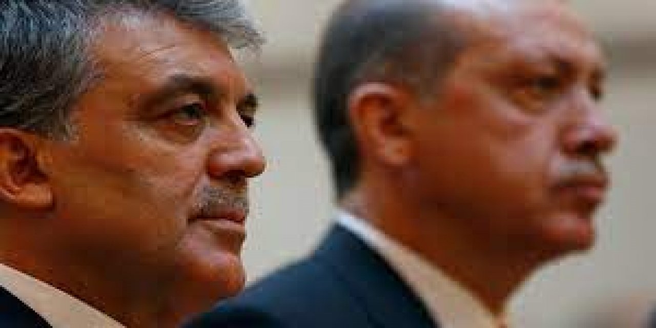 "Fehmi Koru dara düşmüş gibi" diyerek söze başladı! Ahmet Takan'dan Abdullah Gül'ün cumhurbaşkanı adaylığıyla ilgili bomba iddia!  "Kıvırıyorlar!.." dedi ve sordu: O toplantıda neler konuştunuz?