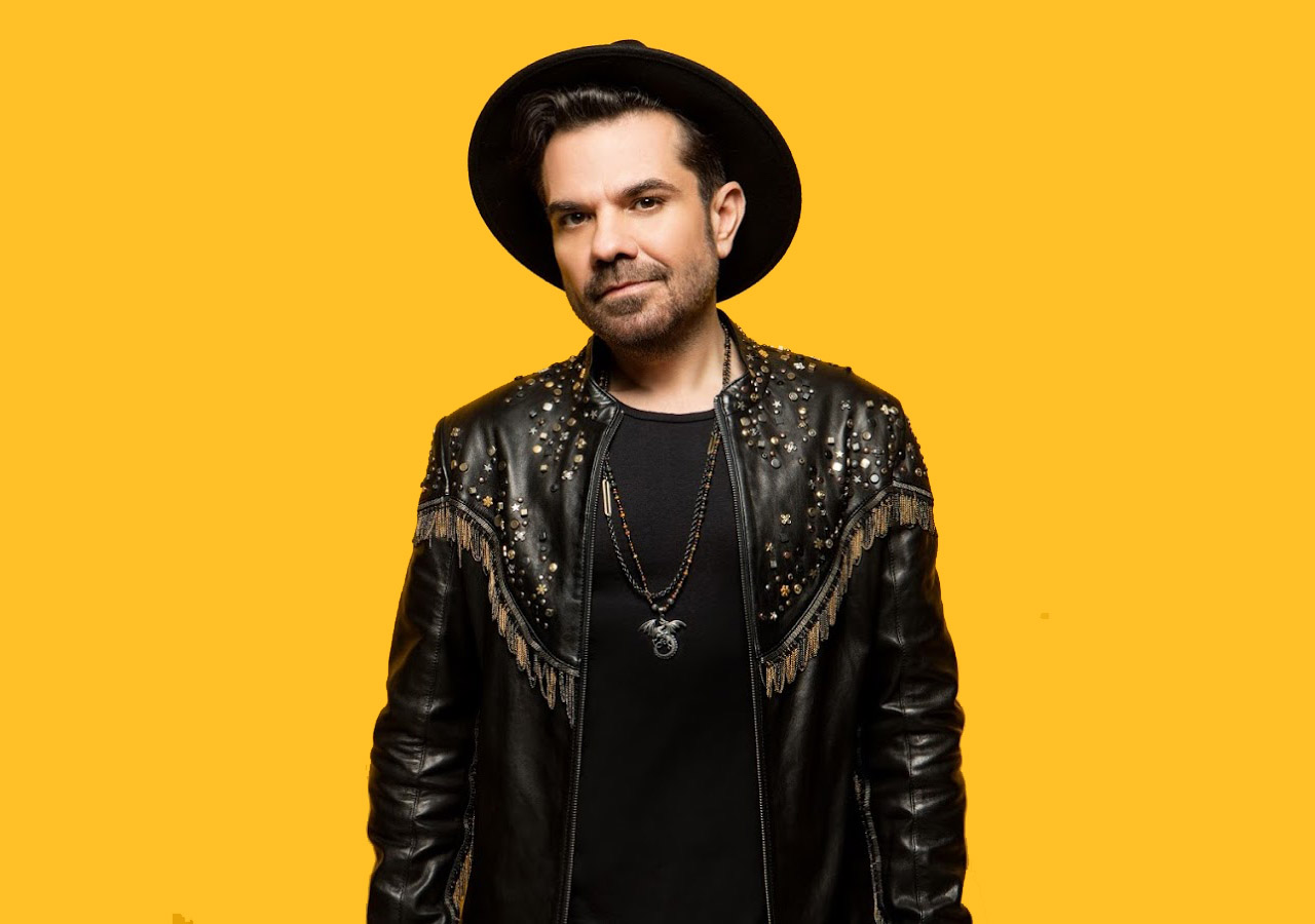 Koronavirüse yakalanmasına rağmen konsere çıktığı iddia edilmişti... Kenan Doğulu'dan yanıt