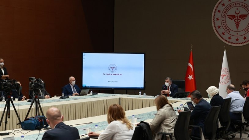 Tartışma yaratacak kulis bilgisi! Sağlık Bakanlığı, Bilim Kurulu'nun çözümünü reddetti