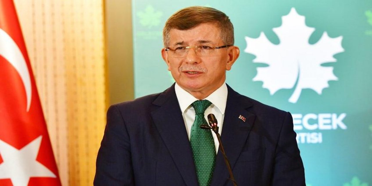 "Sedat Peker'in videolarıyla ortaya çıkan bütün aktörler geri geldi" Ahmet Davutoğlu'ndan dikkat çeken açıklama! Kendi dönemini anlattı...