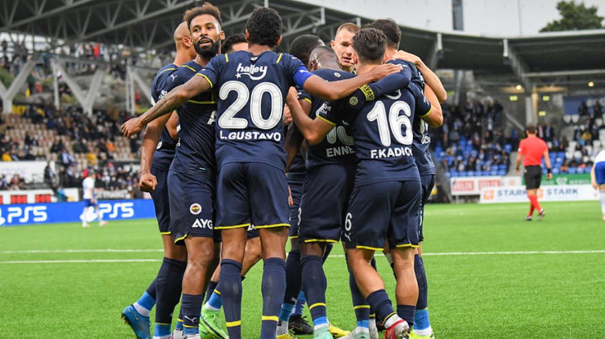 Fenerbahçe Avrupa Ligi'nde gruplara kaldı