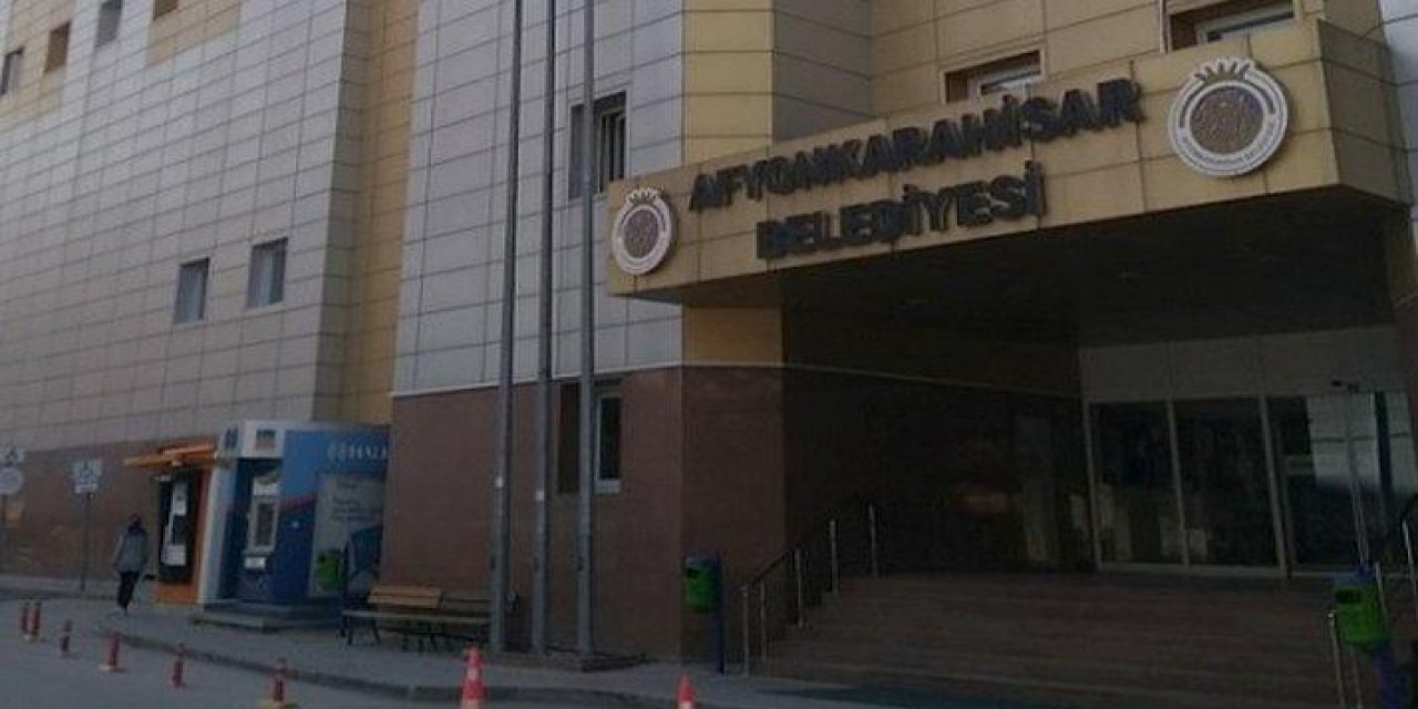 Erdoğan’ın "tasarruf" demişti ama... AKP’li belediye Erdoğan'ın kararını hiçe saydı!