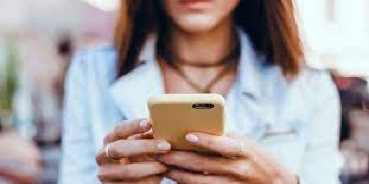 Yargıtay'dan ezber bozan karar! Cinsel içerikli mesajlar delil sayıldı!