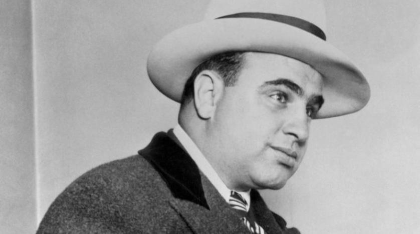 1920’li yıllarda yeraltı dünyasına damgasını vurdu... Al Capone’un eşyaları satışa çıkıyor