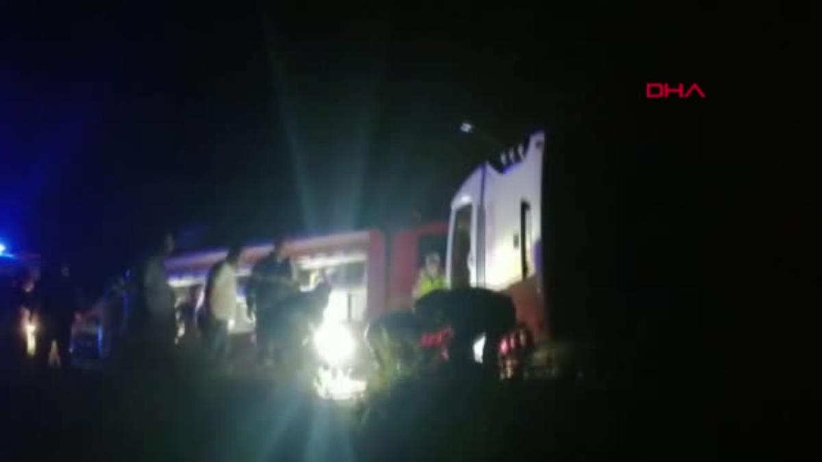 Manisa'da yolcu otobüsü şarampole devrildi! Çok sayıda ölü ve yaralı var