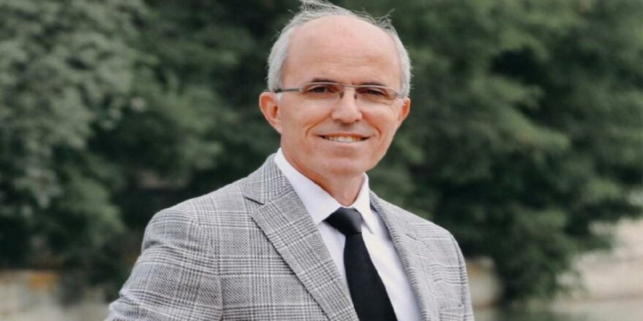 Yeğenini yardımcısı olarak atadığı ortaya çıktı! AKP'li başkan kendini bakın nasıl savundu?