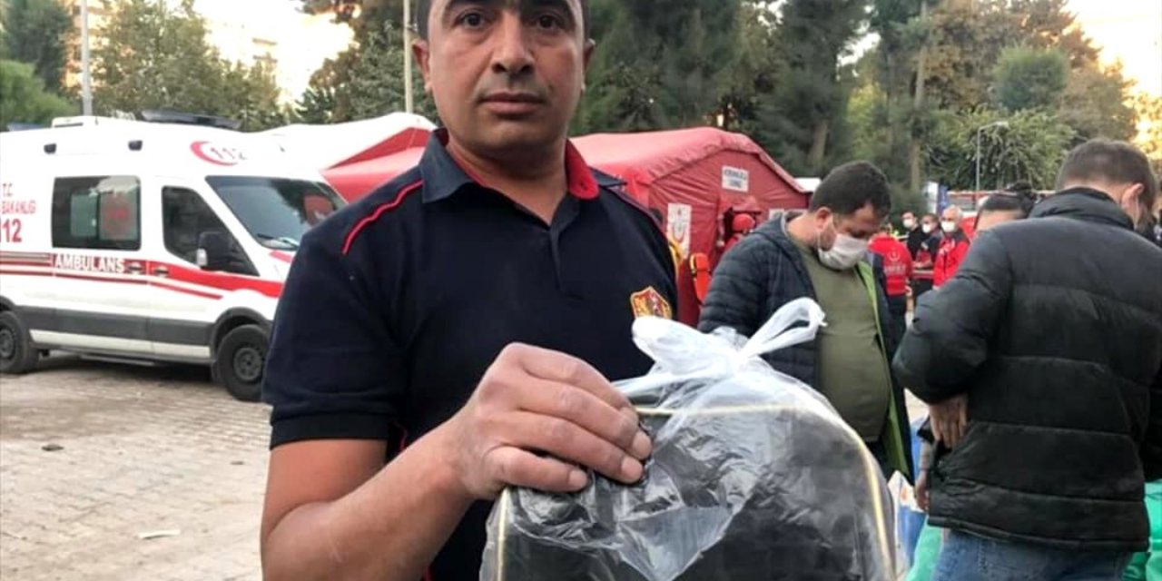 İtfaiye eri, enkazda bulduğu altınları polise teslim etti ama, SAHİBİ HÂLÂ ENKAZ ALTINDA