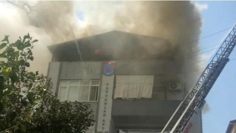 Kocaeli'de 4 katlı binada yangın