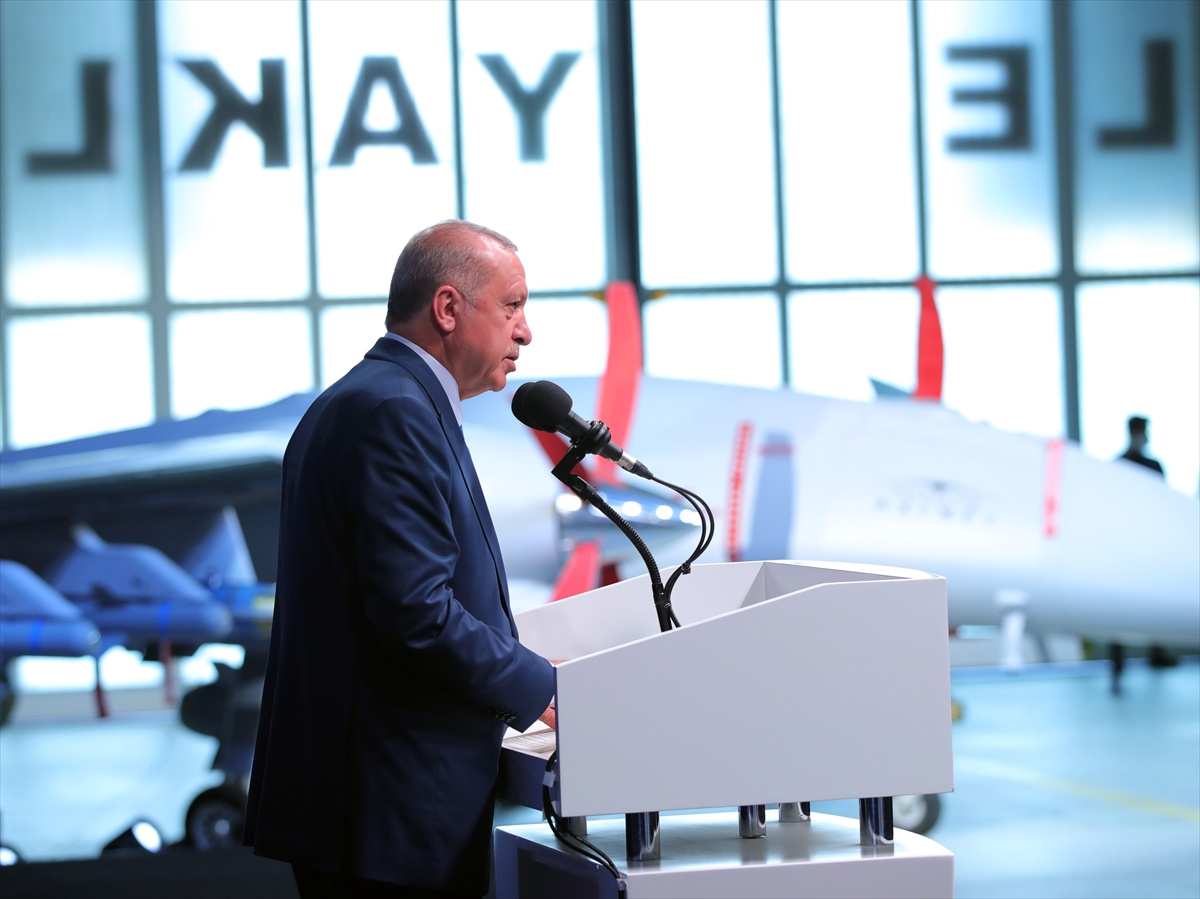 Erdoğan'dan damadına övgüler! "Önünüzdeki genç arkadaş Selçuk..."