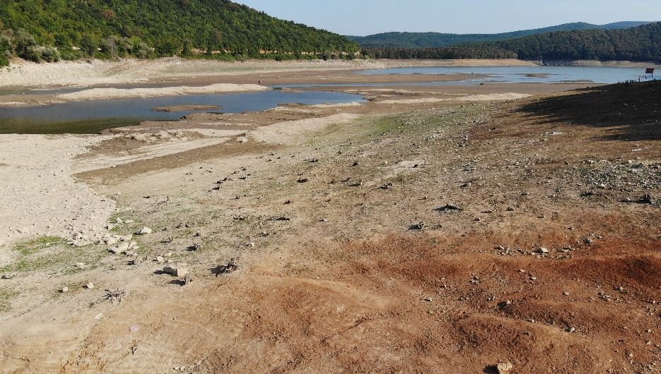 Tehlike çanları çalıyor! Su her gün 3 metre çekiliyor