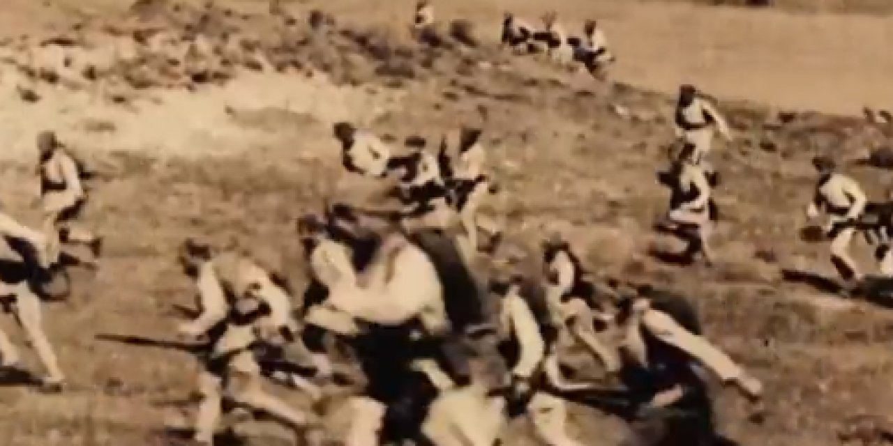 "Zafer, zafer benimdir diyebilenindir" Mansur Yavaş'tan sosyal medyayı sallayan "30 Ağustos" paylaşımı! "Biz 99 yıllık bir inançla, ezelden gelen istiklal aşkımızla bugün yeniden diyoruz ki, zaf