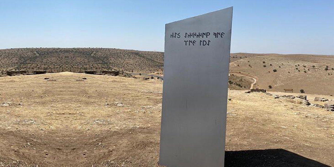 "Gizemli monolit" yer değiştirdi...  Göbeklitepe'den sonra bu kez bakın nerede görüntülendi?