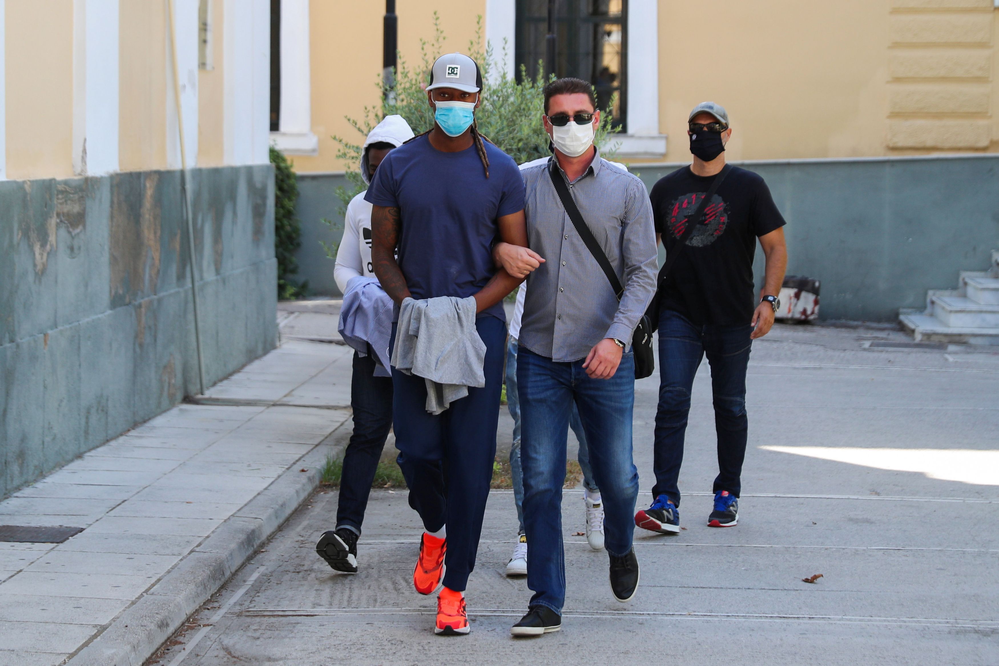 Dünyaca ünlü yıldıza şok! Cinsel istismardan gözaltına alındı