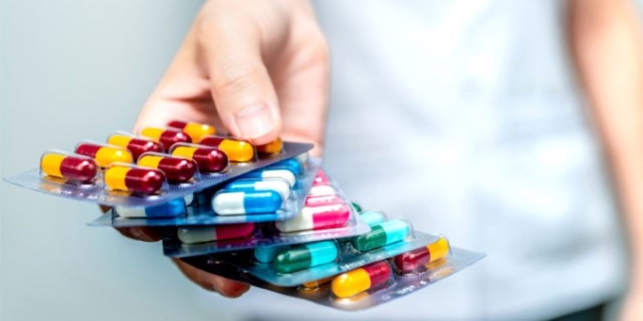 Dr. Paul De Barro, "Covid, antibiyotik direncinin potansiyel etkilerinin yanına bile yaklaşamaz" dedi.​​​​​​​