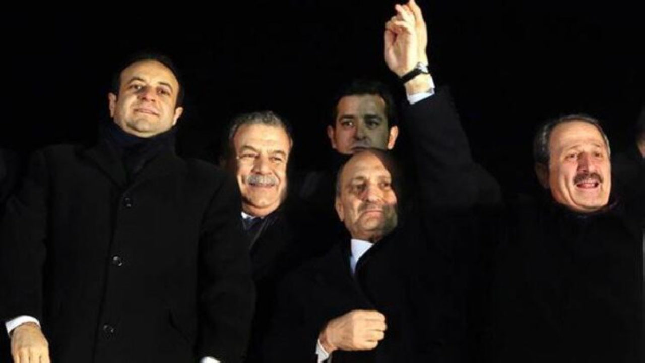 Soruşturma döneminde AKP milletvekili olan isim açıkladı! AKP’li 4 bakan Yüce Divan’a nasıl gönderilmedi?