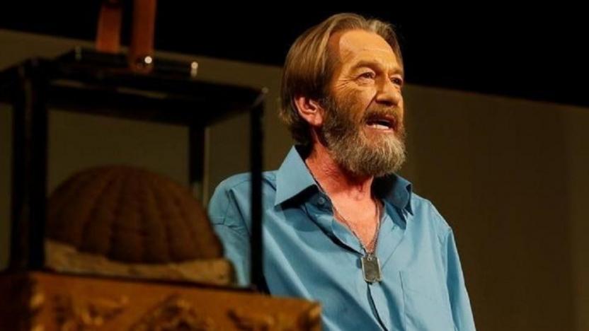 Yeni Akit'ten skandal Ferhan Şensoy başlığı! "Meyhaneci Ferhan Şensoy..."