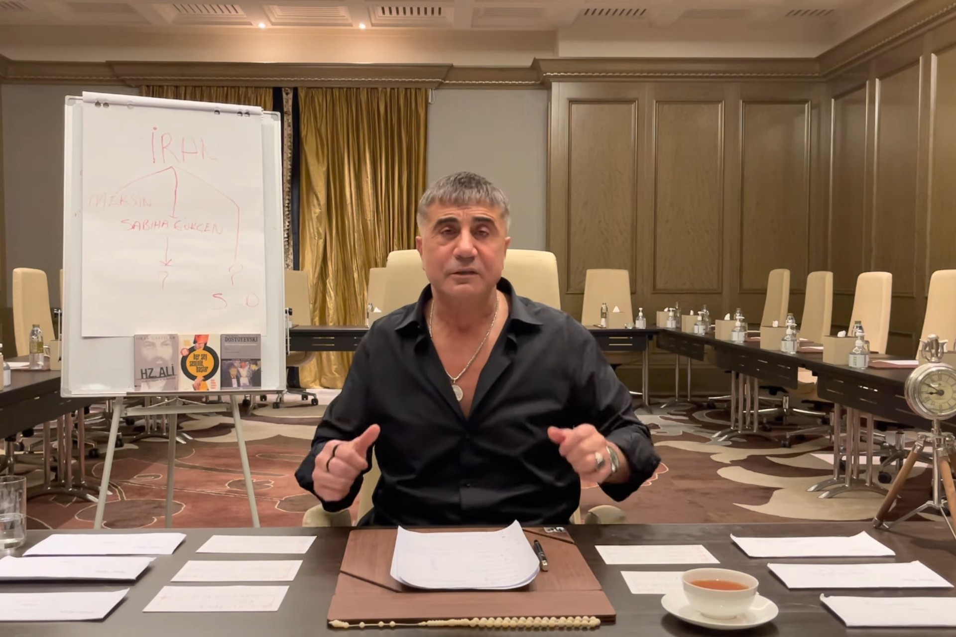 "İşin içinde olduğu için biliyor, isim, yer, zaman veriyor" dedi ve... CHP lideri Kılıçdaroğlu'ndan çarpıcı ifadeler! "Sedat Peker'i susturdular"