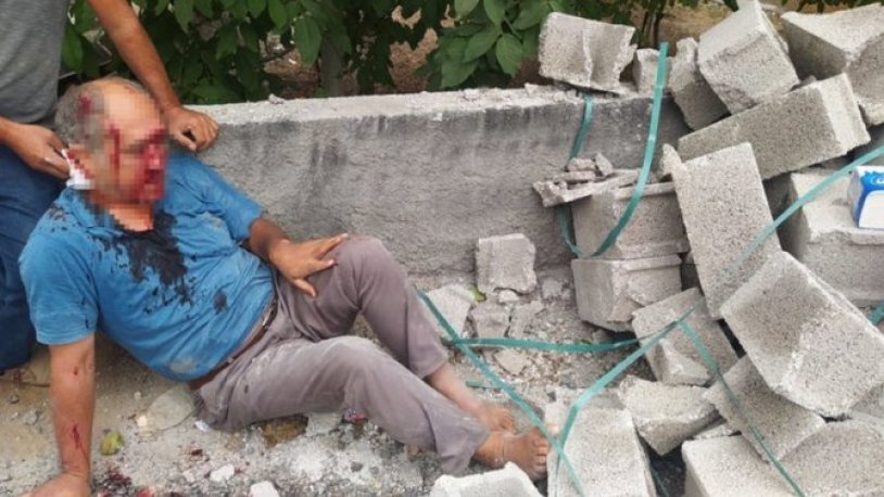 Ekmek almaya gidiyordu, kendini birden kanlar içinde yerde buldu