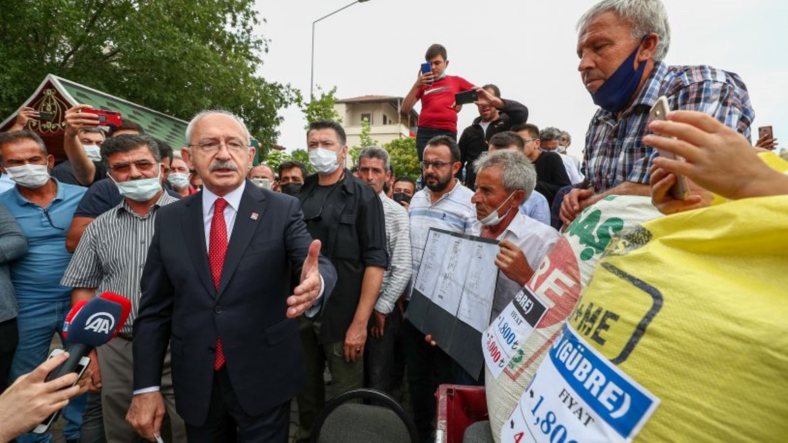 Kılıçdaroğlu, Nevşehir'den seslendi! "Siyasete giren adam zenginleşiyorsa, bilin ki malı götürüyordur"