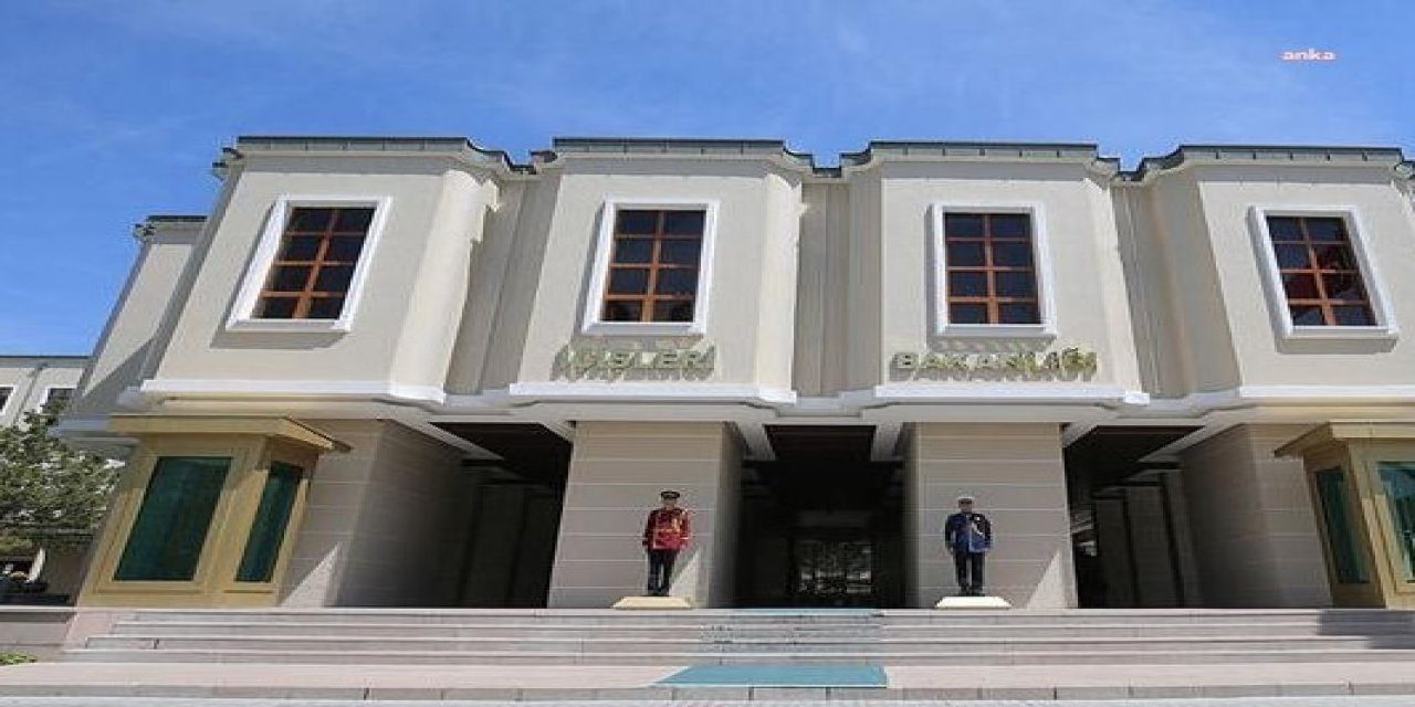 İÇİŞLERİ BAKANLIĞI: 2021'DE TESLİM OLAN ÖRGÜT MENSUBU SAYISI 143'E YÜKSELDİ