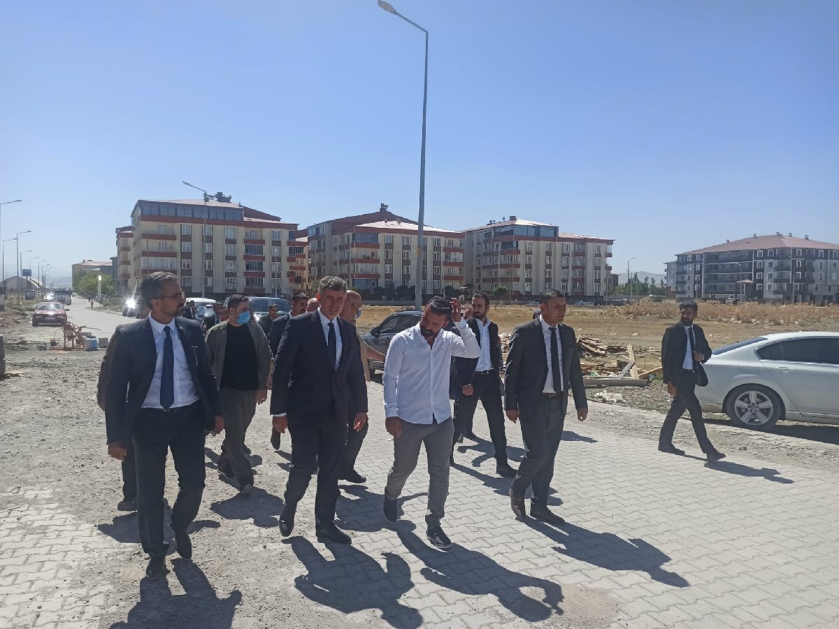 Metin Feyzioğlu avukatların sorunlarına ilişkin konuştu: "Avukatların yüzde 60’ı asgari ücretin altında kazanıyor"