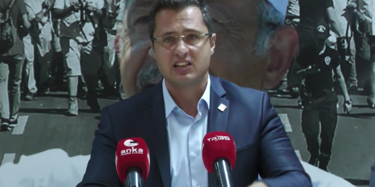 CHP İZMİR İL BAŞKANI YÜCEL: "BOŞ SENETLERE İMZA ATTIRARAK DEPREMZEDELERİ BORÇLANDIRMAK DEVLETİN YÖNETİMİ OLMAMALI"