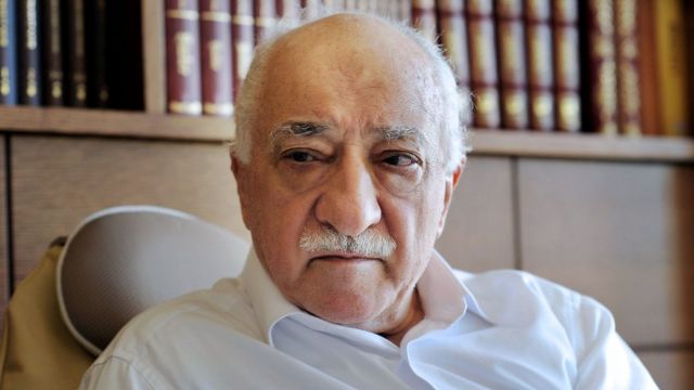 FETÖ'nün firari isminden itiraf: FETÖ'de Gülen kandırıldı mı?