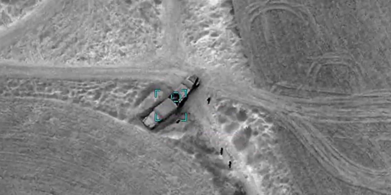 Ermenistan’a ait mühimmat yüklü askeri araçlar imha edildi