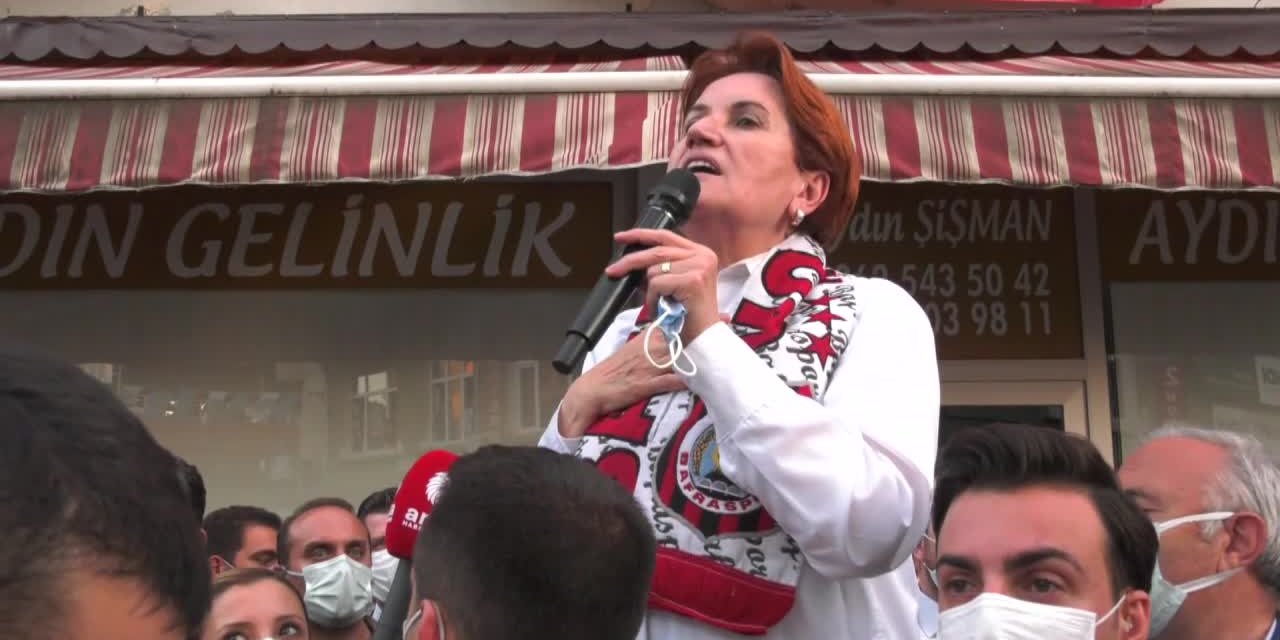 AKŞENER: "Suriyelileri bu ülkeye alırken size sormadılar. 65 milyar dolar harcarken de sormadılar"