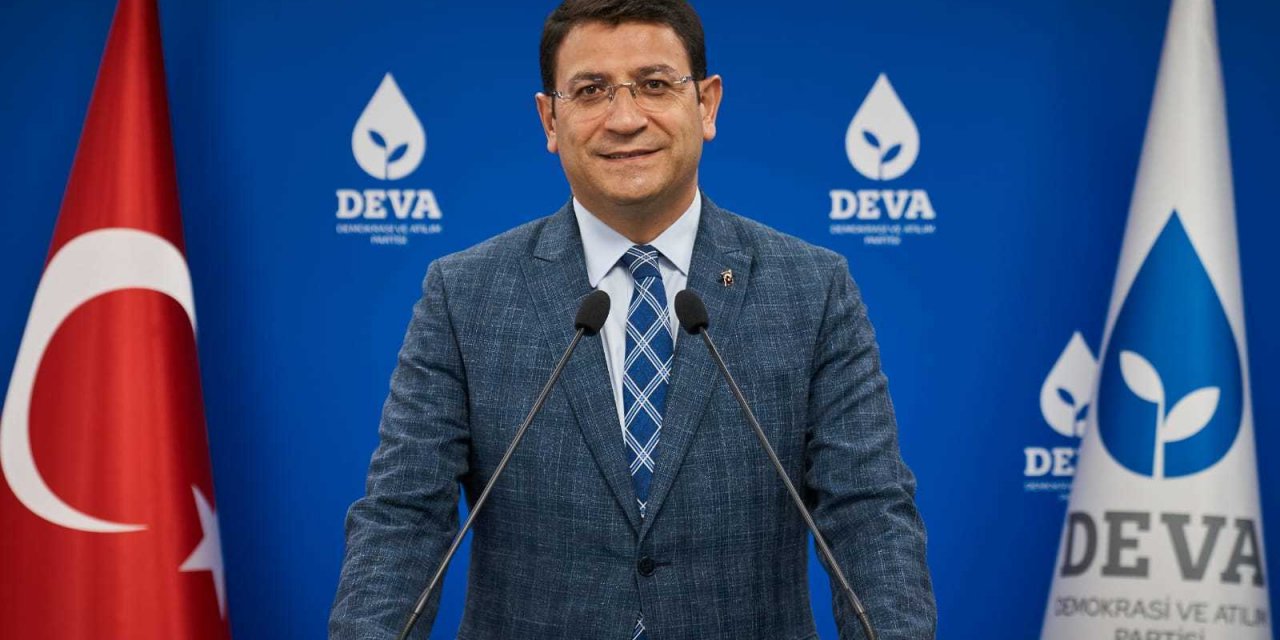DEVA PARTİSİ SÖZCÜSÜ ŞAHİN: “İKTİDAR SOSYAL MEDYAYA SANSÜR YASASINI DİYANET ELİYLE TOPLUMA PAZARLIYOR”