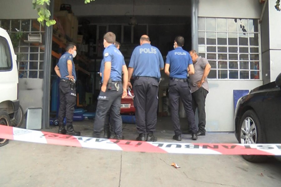 Esenyurt'ta Patlama: 1 İşçinin Bacağı Koptu