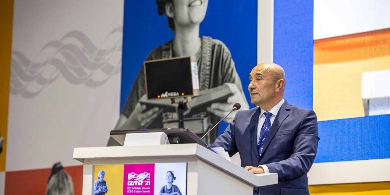 KÜLTÜR ZİRVESİ SONA ERDİ. TUNÇ SOYER: "İZMİR'DE YENİ BİR ŞEHİR KÜLTÜRÜ TARİF EDİYORUZ"