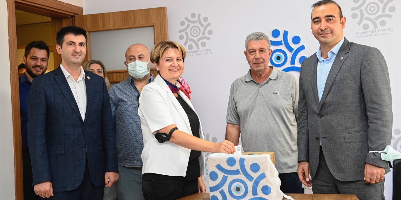 Memleket Partisi Üyeleri Genel Başkanlık Seçimi İçin Sandık Başında