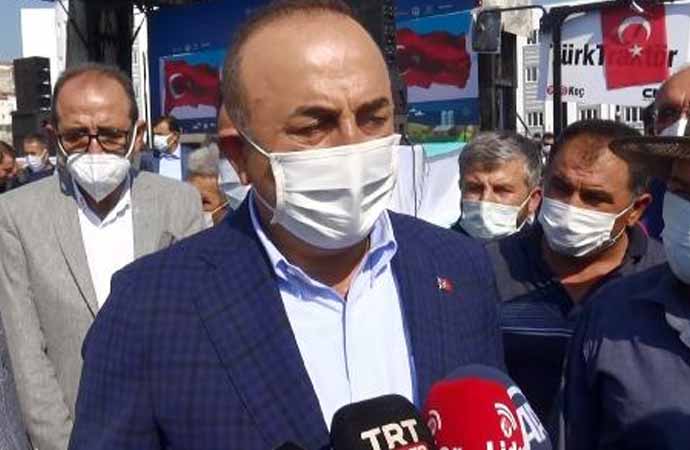 Çavuşoğlu'ndan mülteci açıklaması! "Mültecilerin ülkelerine döndürülmesi için çalışmalarımız var"