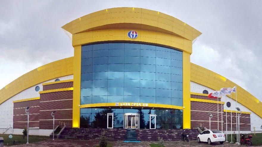 Yüzde yüz zam yapıldı: Öğrenciler isyan bayrağını çekti