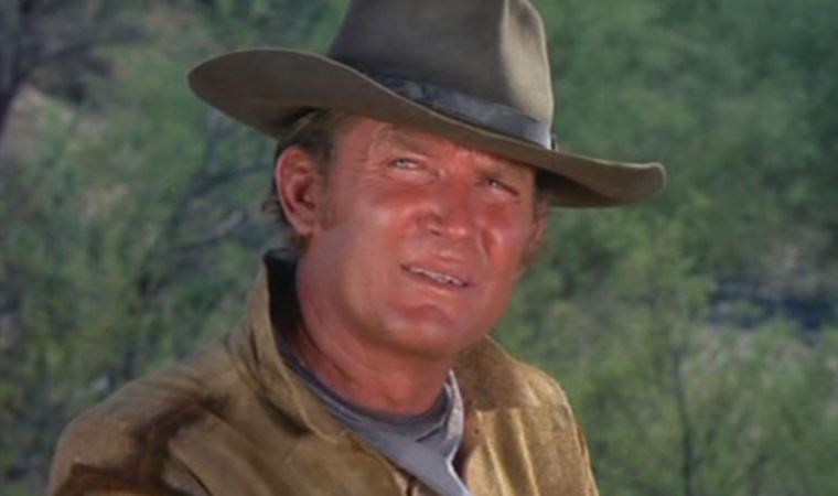 Western filmleriyle tanınmıştı... Dünyaca ünlü oyuncu hayatını kaybetti