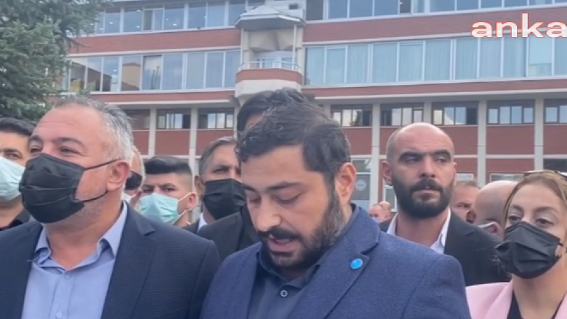 İYİ Partili başkana canlı yayında küfür etmişti... AKP'li belediyeye 'siyah çelenk' protestosu